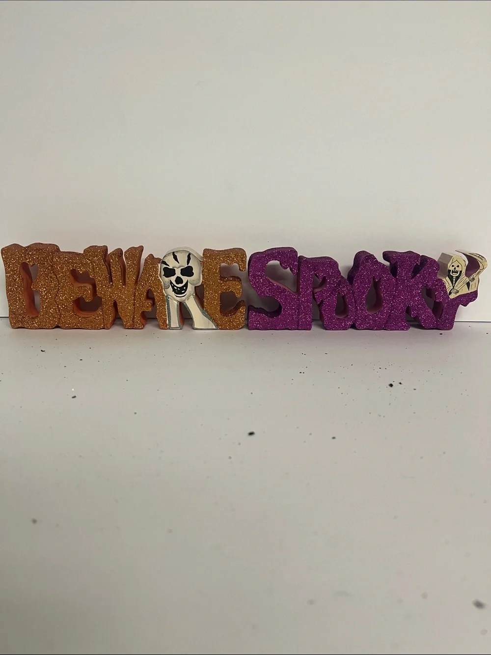 Spooky Halloween Orange & Black Decorative Wreath and 2 Glitter Signs Beware